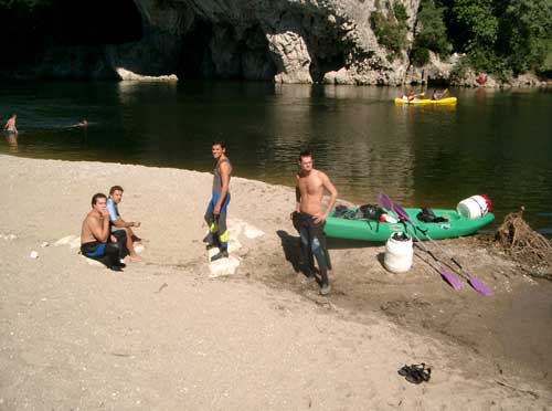 canoe a pont d'arc