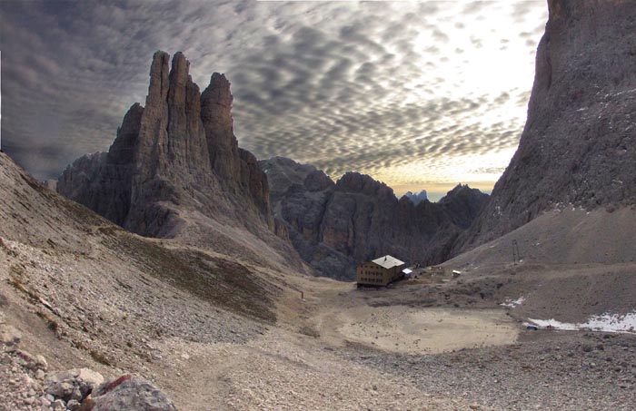 torri vajolet e rifugio re alberto